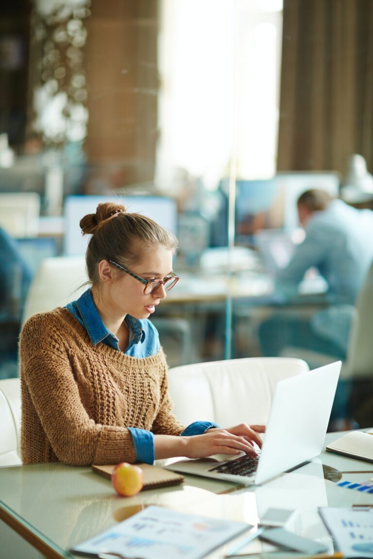 Modern employee